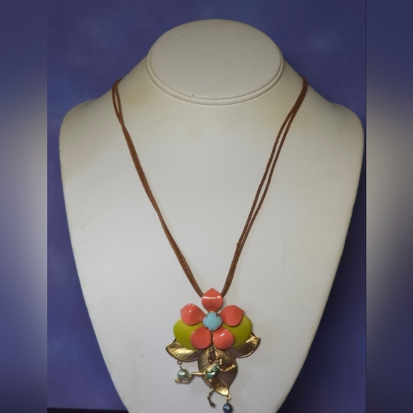 👍5 For $20 Lizpaiacios S.F. Gold Tone Floral Pendant Frog Necklace - Picture 6 of 7